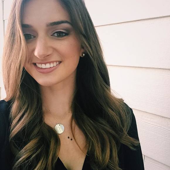 Meet your Posher, Sophie - Picture 1 of 1